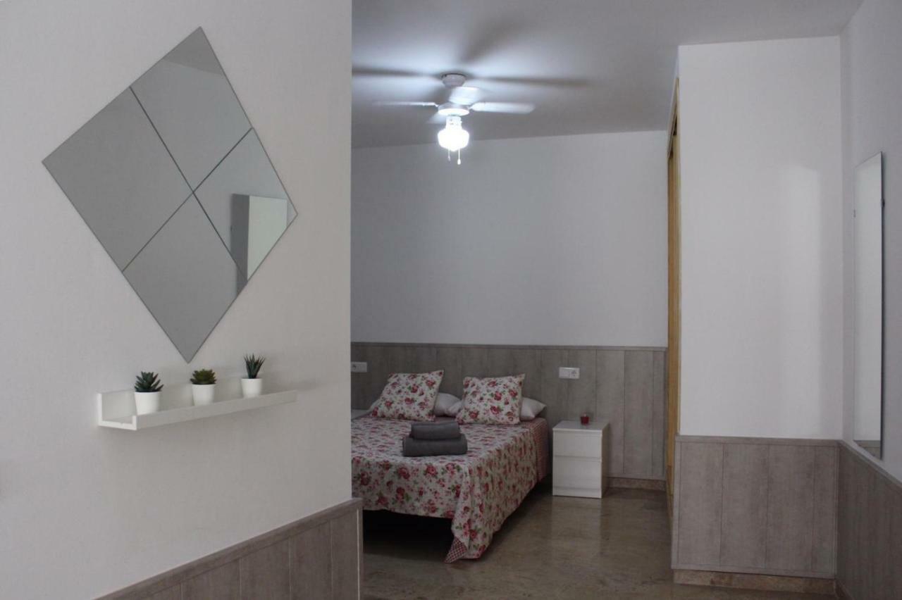 Amazing And Clean Studio Very Close To City Center Málaga Kültér fotó